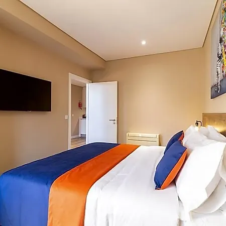Hotel Conde13 - Comfort With Balcony Lizbona