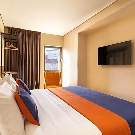 Conde13 - Comfort With Balcony 4* Lizbona