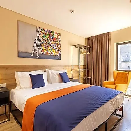 Conde13 - Comfort With Balcony Hotel Lizbona